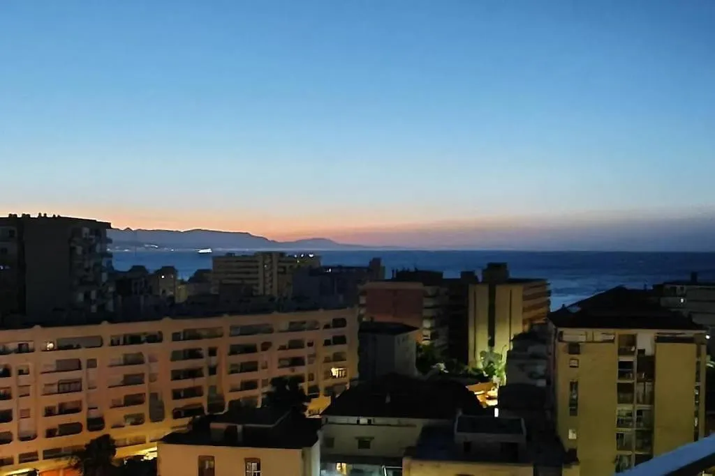 Le Nest City Center Torremolinos Apartament